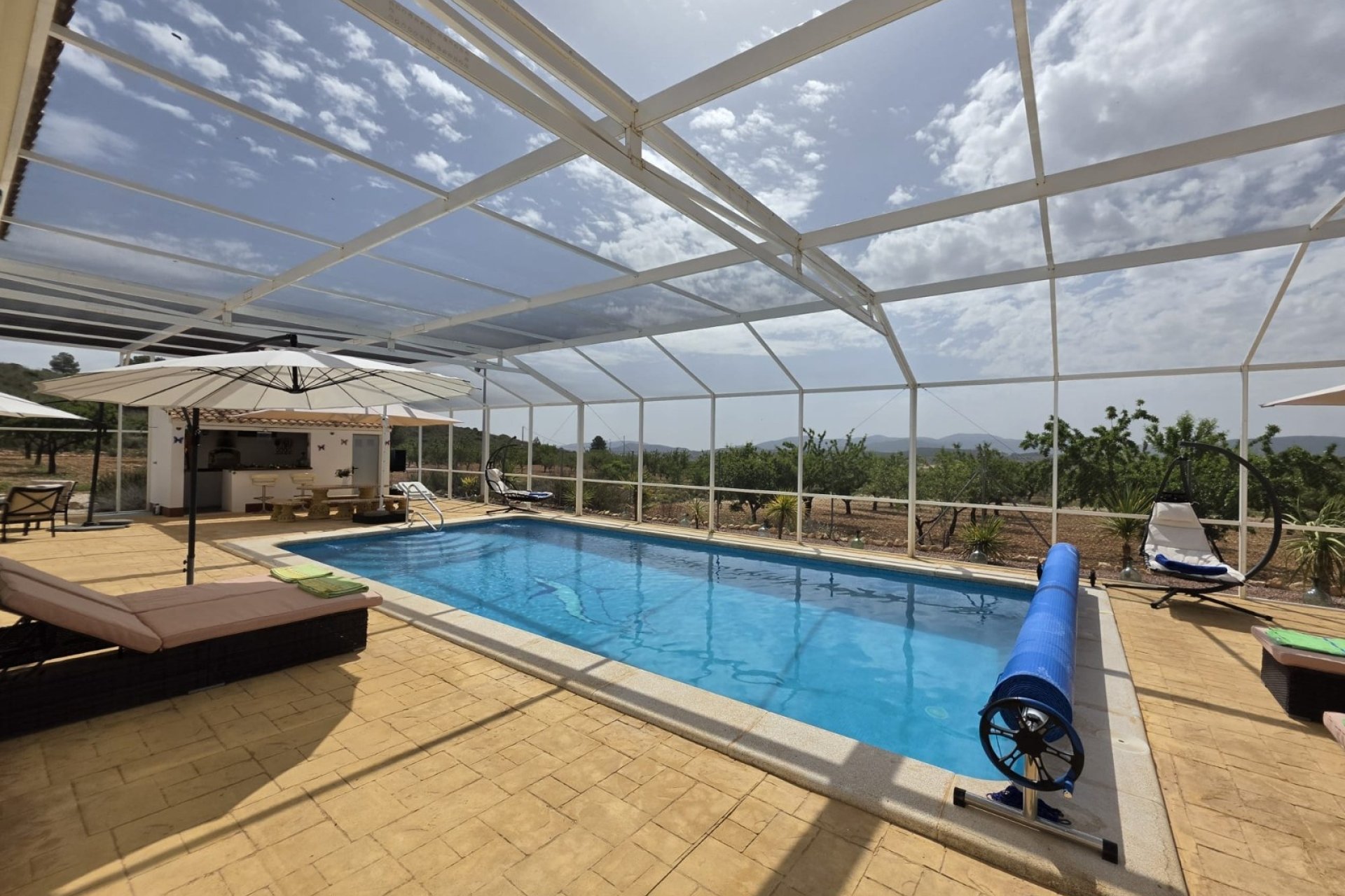 Herverkoop - Villa -
Pinoso - Inland