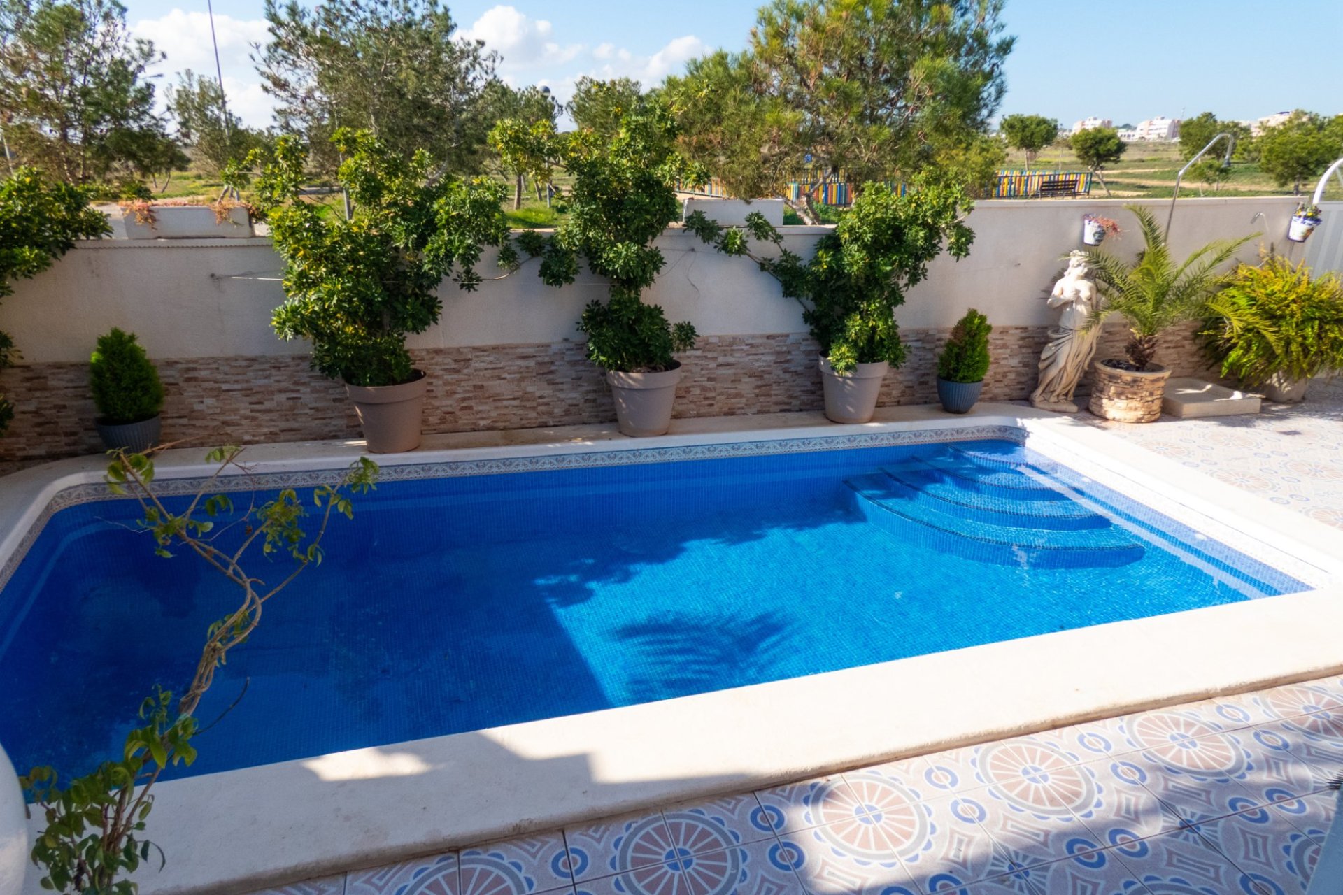 Herverkoop - Villa -
Playa Flamenca - Costa Blanca