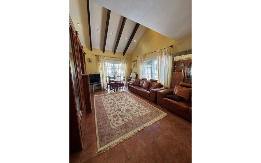 Herverkoop - Villa -
Playa Flamenca - Costa Blanca