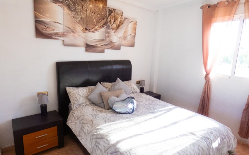 Herverkoop - Villa -
Playa Flamenca - Costa Blanca