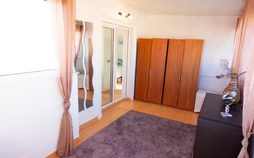 Herverkoop - Villa -
Playa Flamenca - Costa Blanca