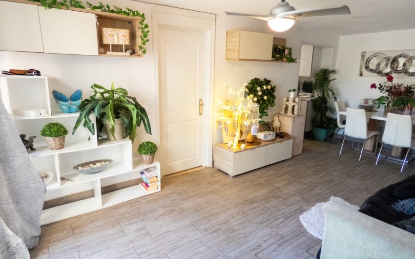 Herverkoop - Villa -
Playa Flamenca - Costa Blanca