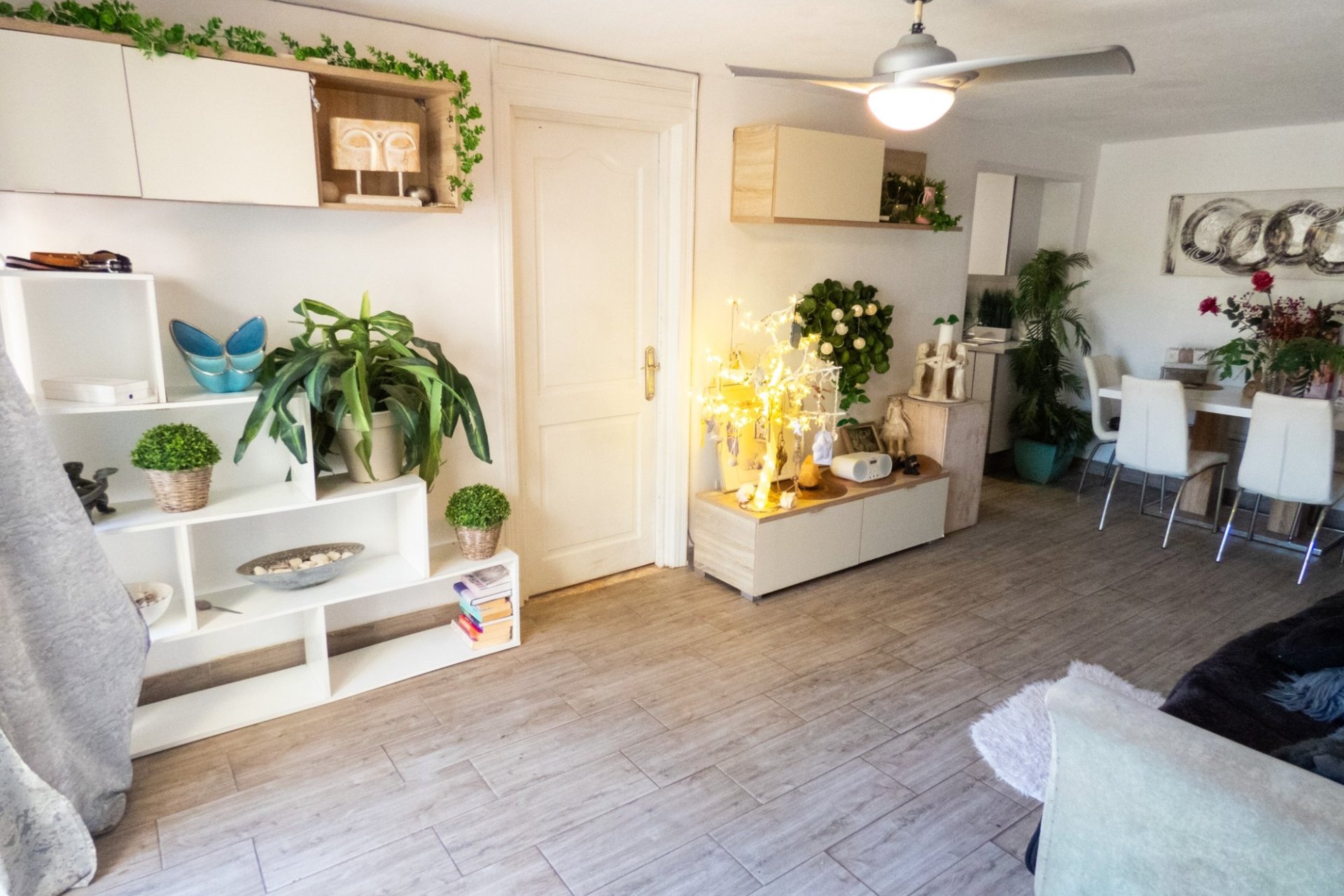 Herverkoop - Villa -
Playa Flamenca - Costa Blanca