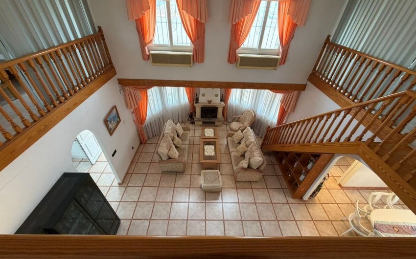 Herverkoop - Villa -
Playa Flamenca - Costa Blanca