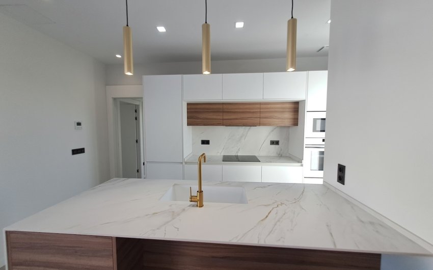 Herverkoop - Villa -
Polop - Urbanizaciones