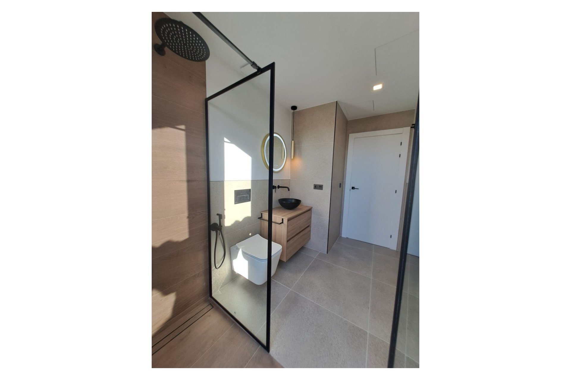 Herverkoop - Villa -
Polop - Urbanizaciones