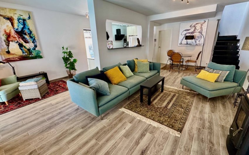 Herverkoop - Villa -
Punta Prima