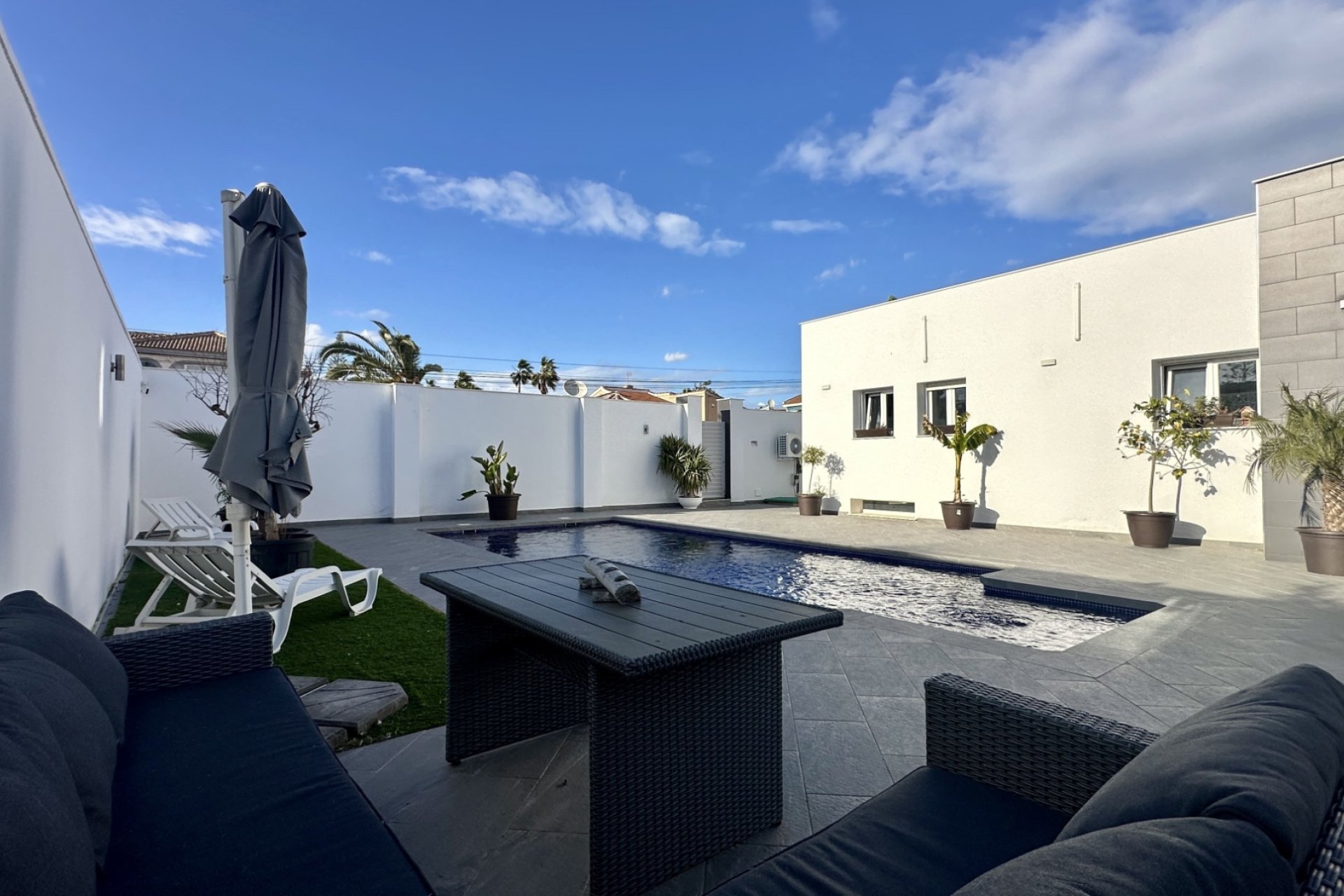 Herverkoop - Villa -
Rojales - Ciudad Quesada