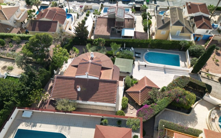Herverkoop - Villa -
Rojales - Ciudad Quesada