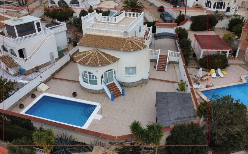 Herverkoop - Villa -
Rojales - Inland