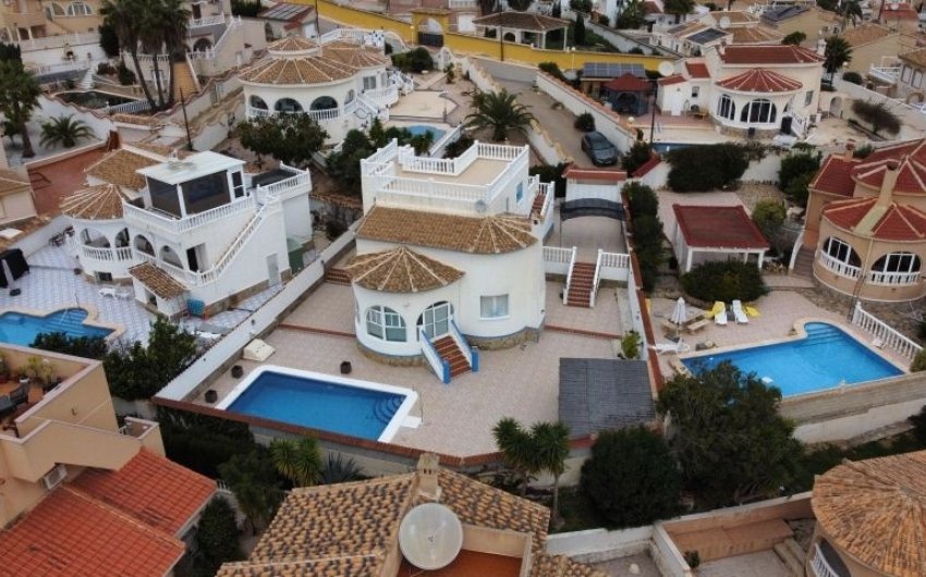 Herverkoop - Villa -
Rojales - Inland