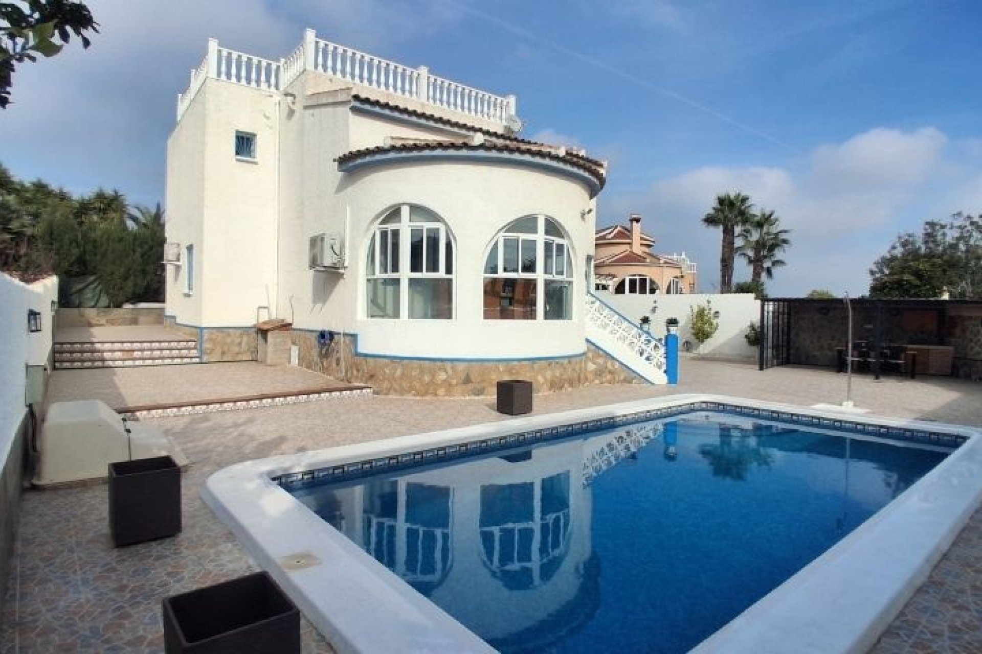 Herverkoop - Villa -
Rojales - Inland
