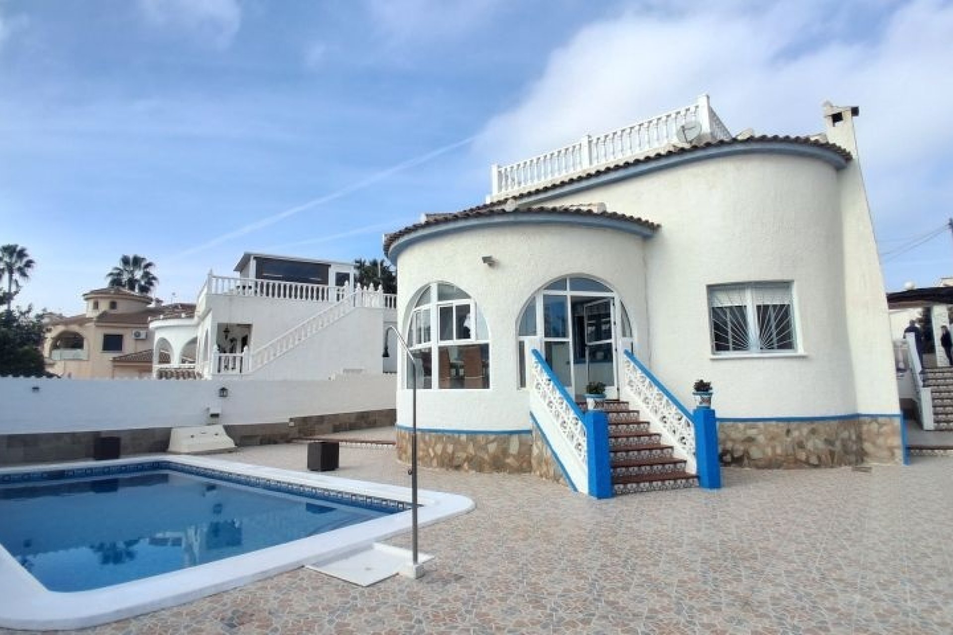 Herverkoop - Villa -
Rojales - Inland