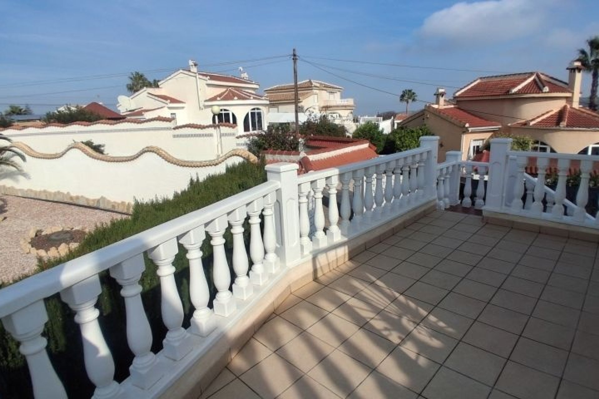 Herverkoop - Villa -
Rojales - Inland