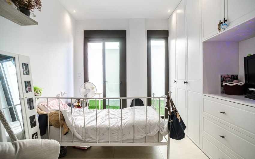 Herverkoop - Villa -
Rojales - Inland