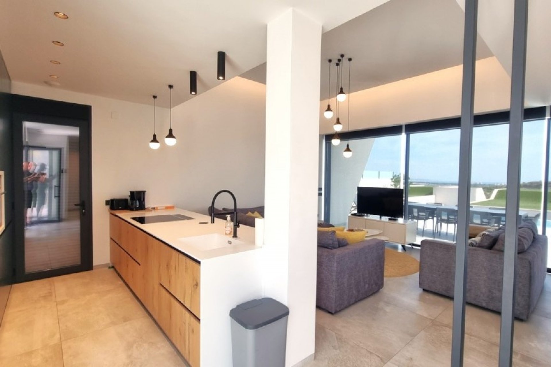 Herverkoop - Villa -
Rojales - Inland