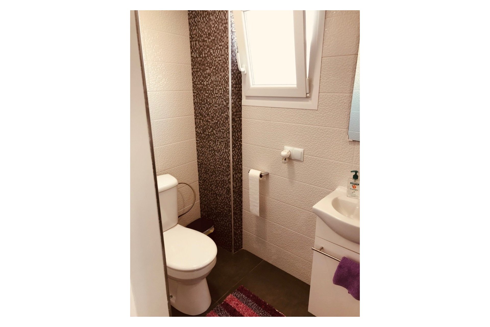 Herverkoop - Villa -
Rojales - Inland