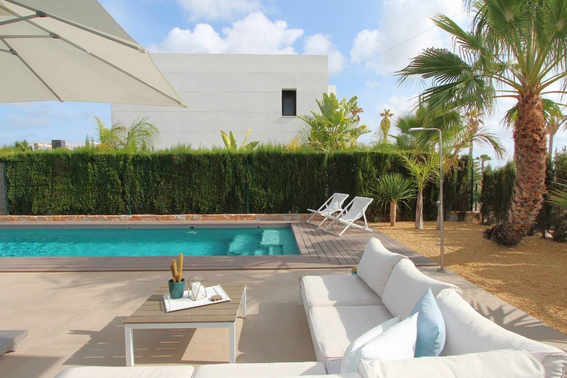 Herverkoop - Villa -
Rojales - Inland