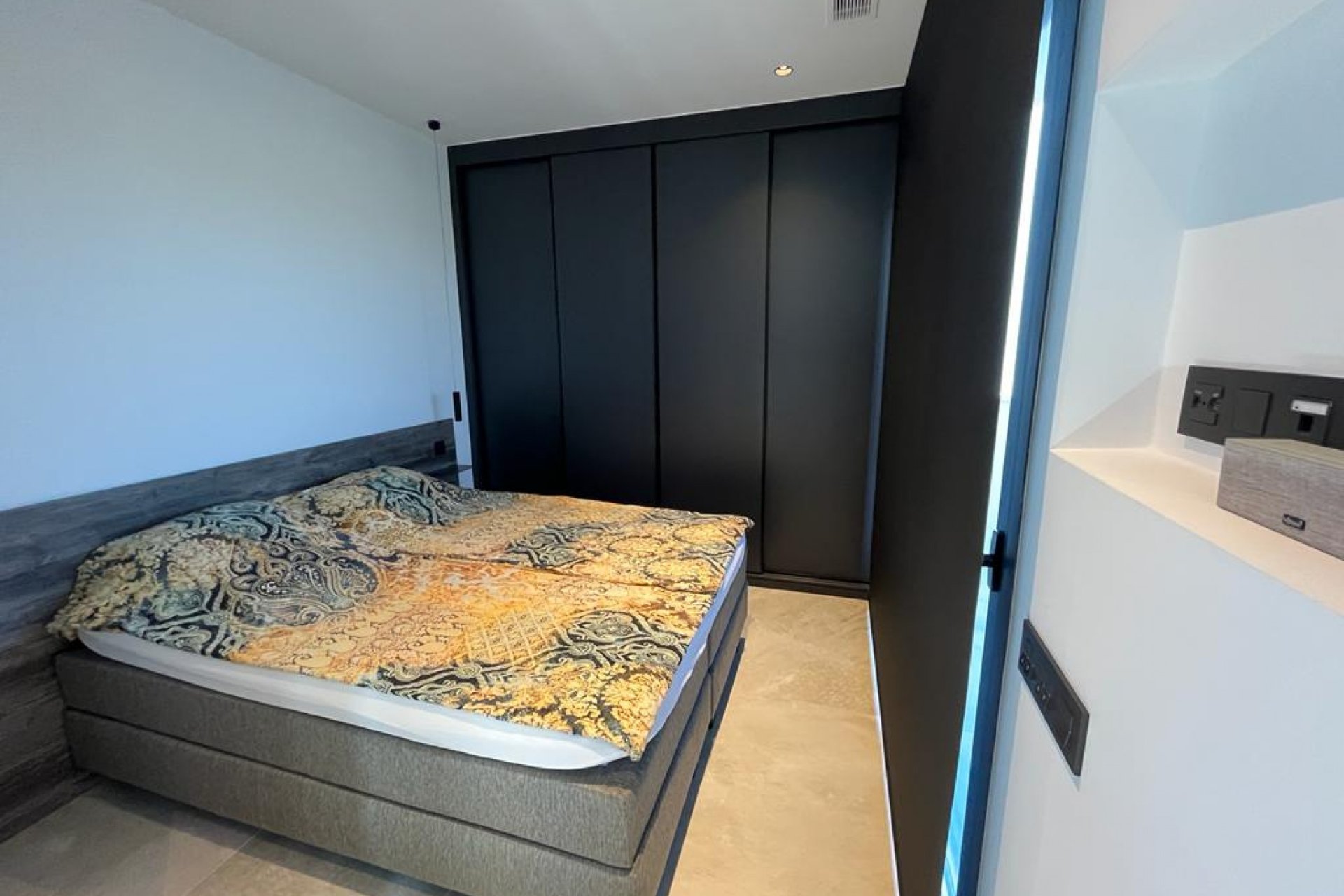 Herverkoop - Villa -
Rojales - Inland