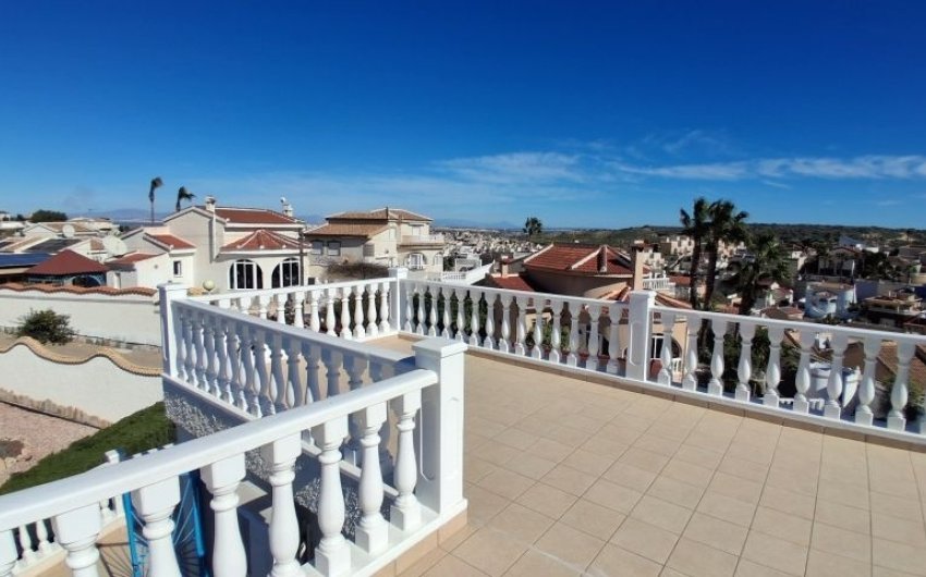 Herverkoop - Villa -
Rojales - Inland
