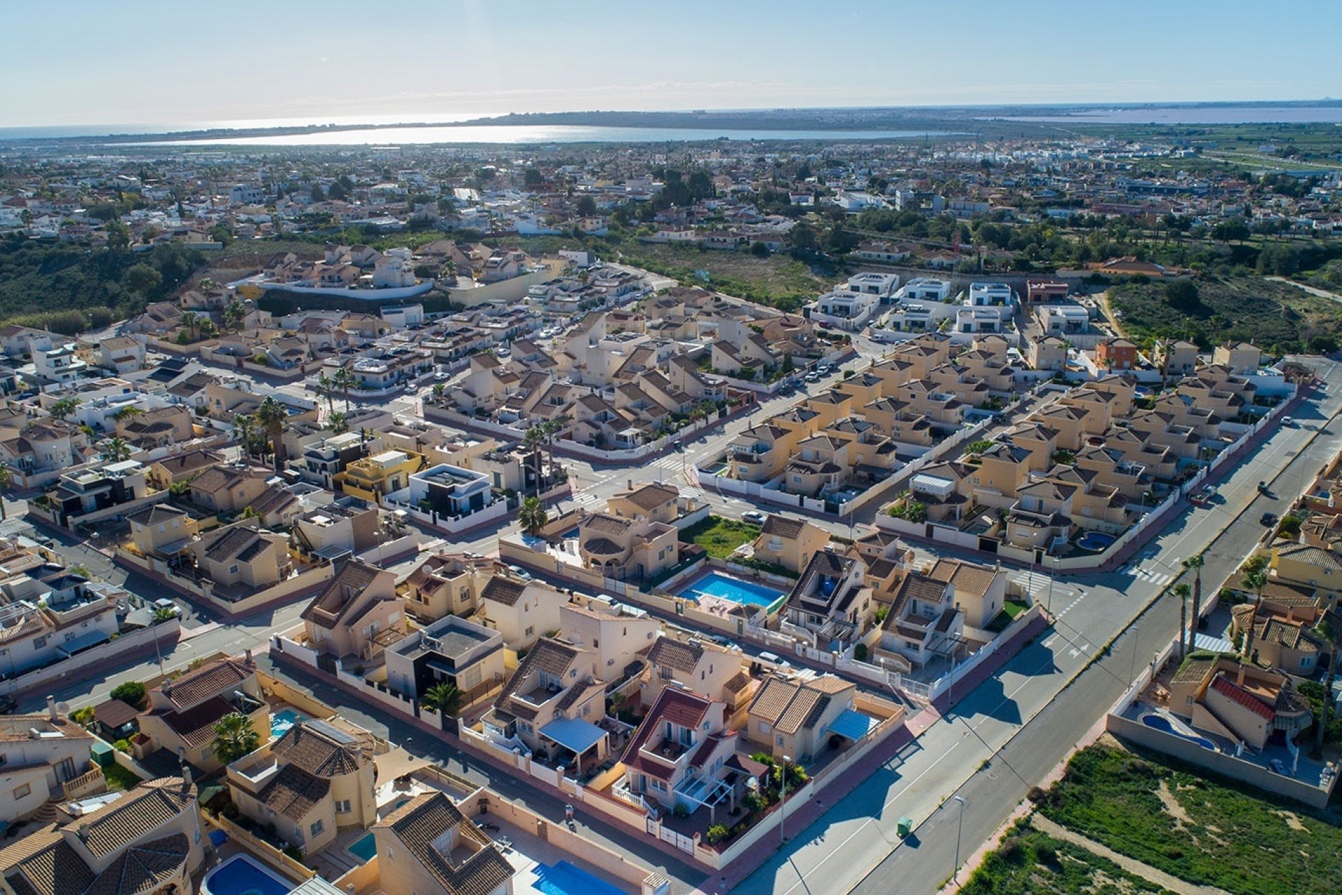 Herverkoop - Villa -
Rojales - Pueblo