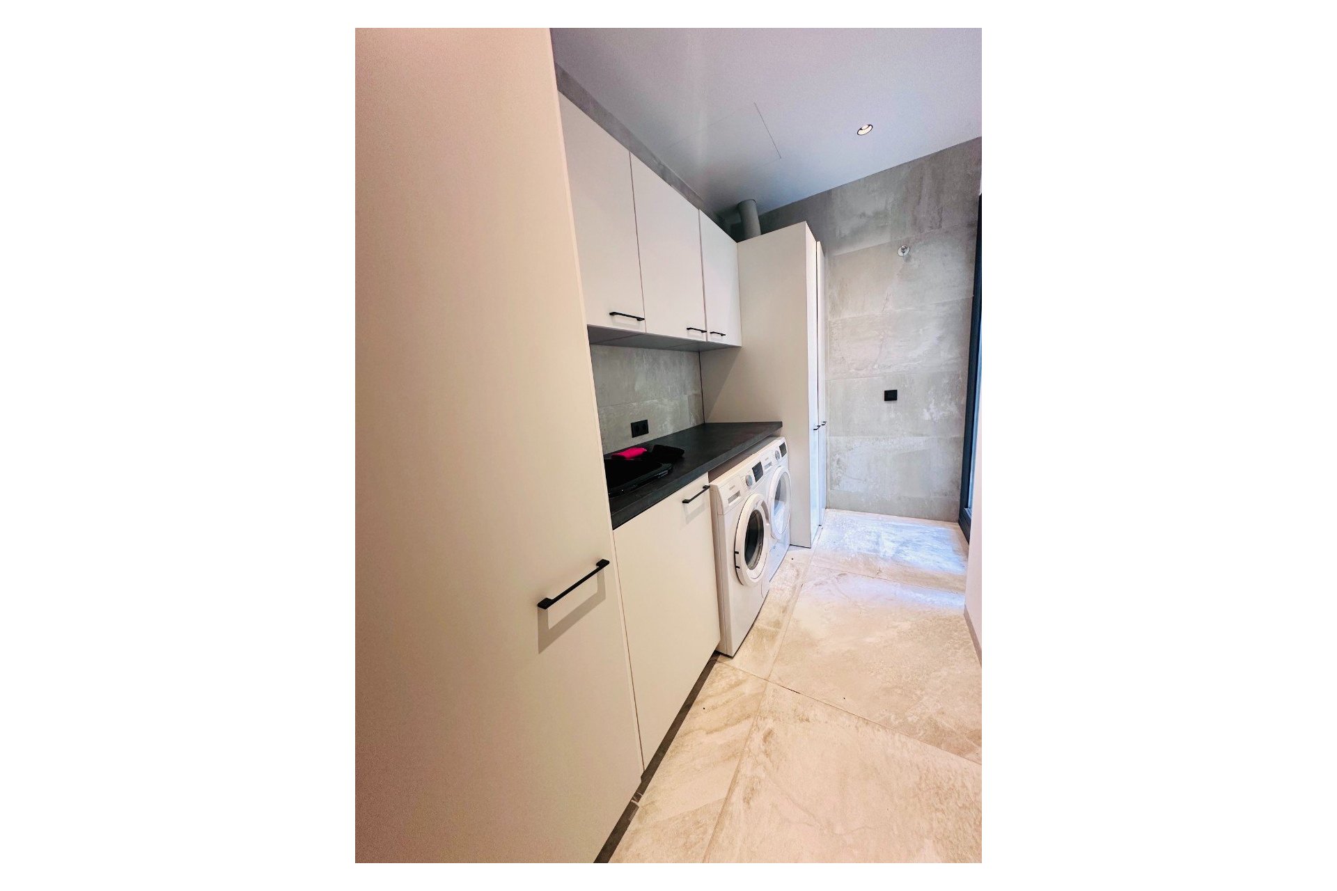 Herverkoop - Villa -
Rojales