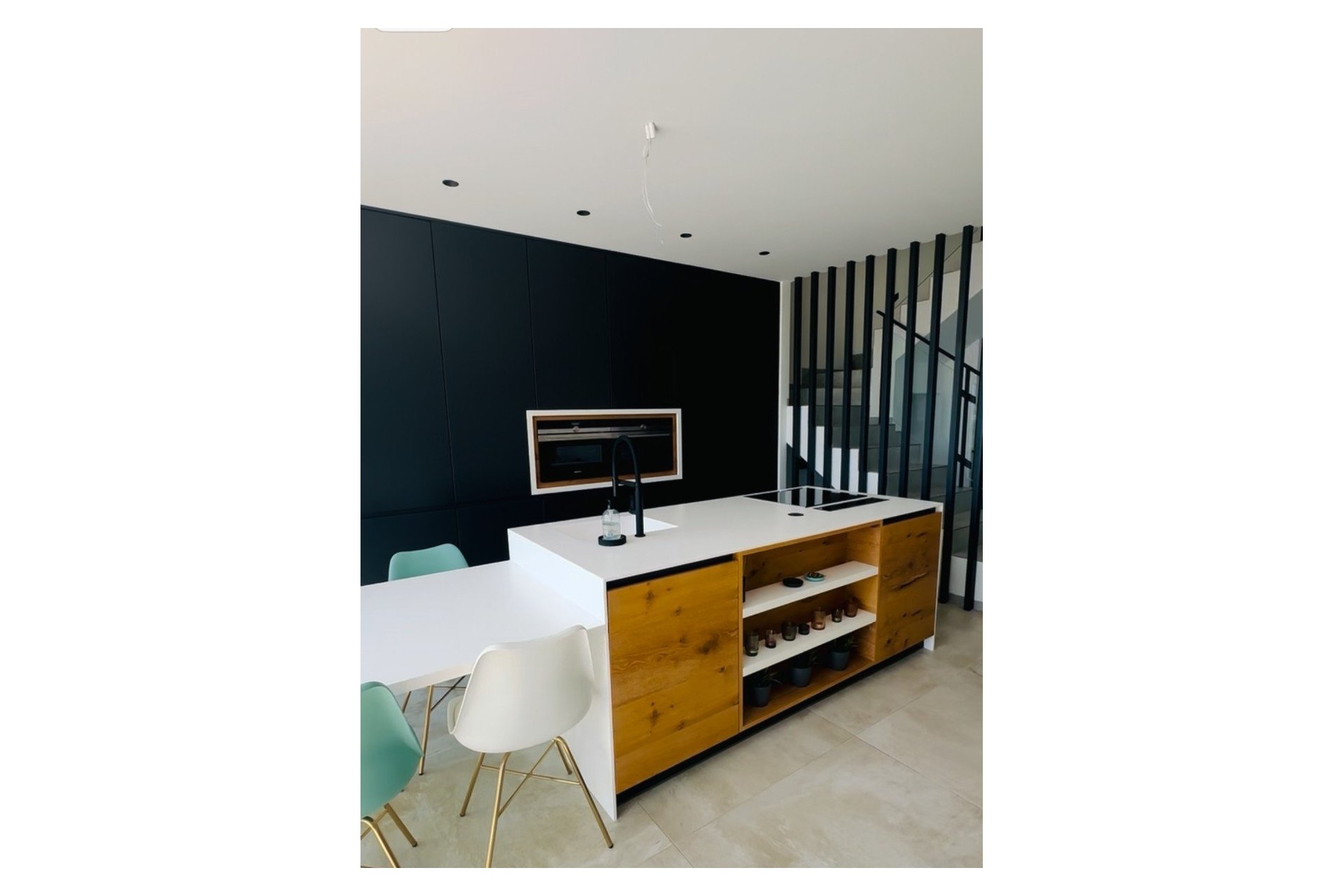 Herverkoop - Villa -
Rojales