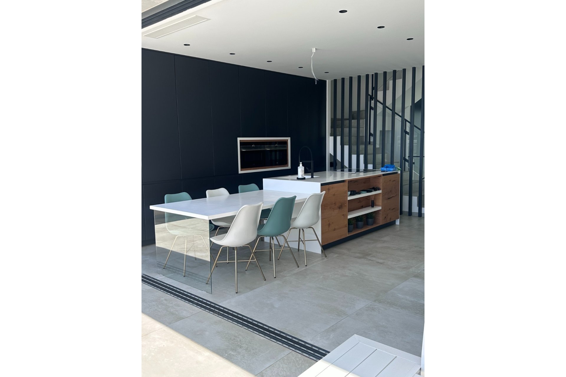 Herverkoop - Villa -
Rojales