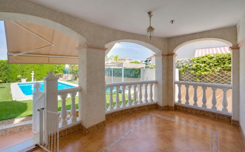 Herverkoop - Villa -
San Fulgencio - Costa Blanca