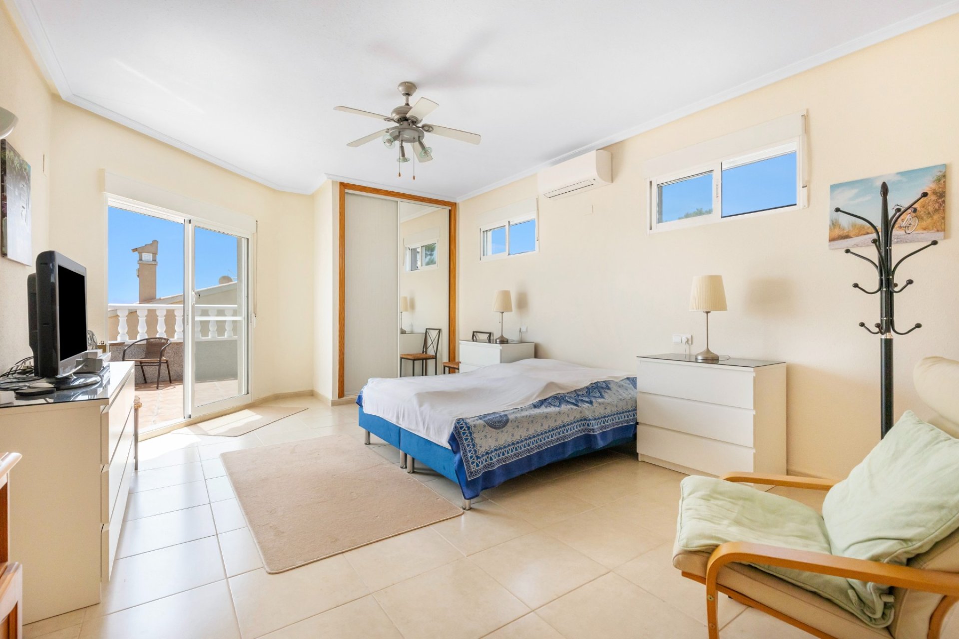 Herverkoop - Villa -
San Fulgencio - La Marina