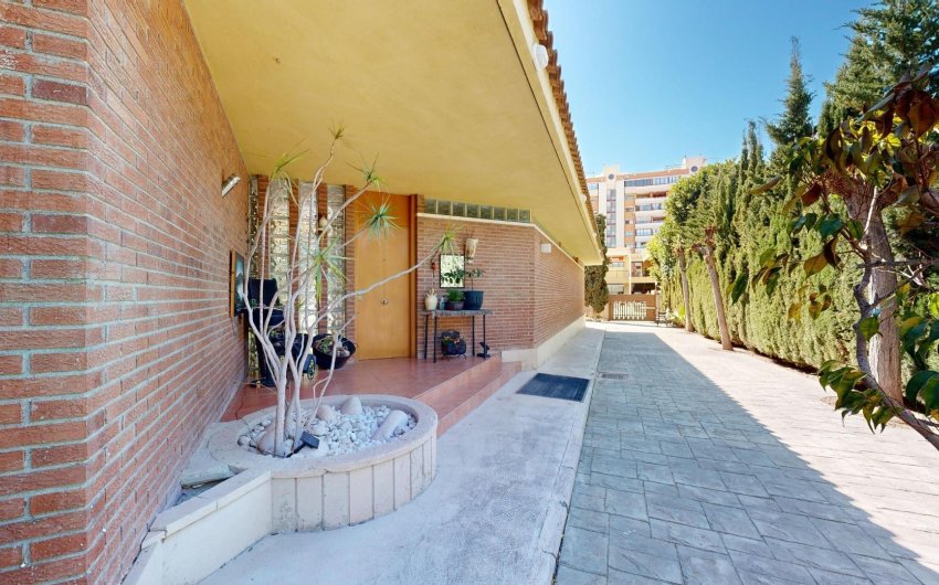 Herverkoop - Villa -
San Juan - San Juan de Alicante