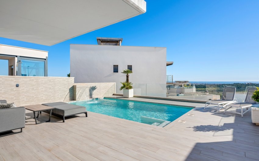Herverkoop - Villa -
San Miguel de Salinas - Inland