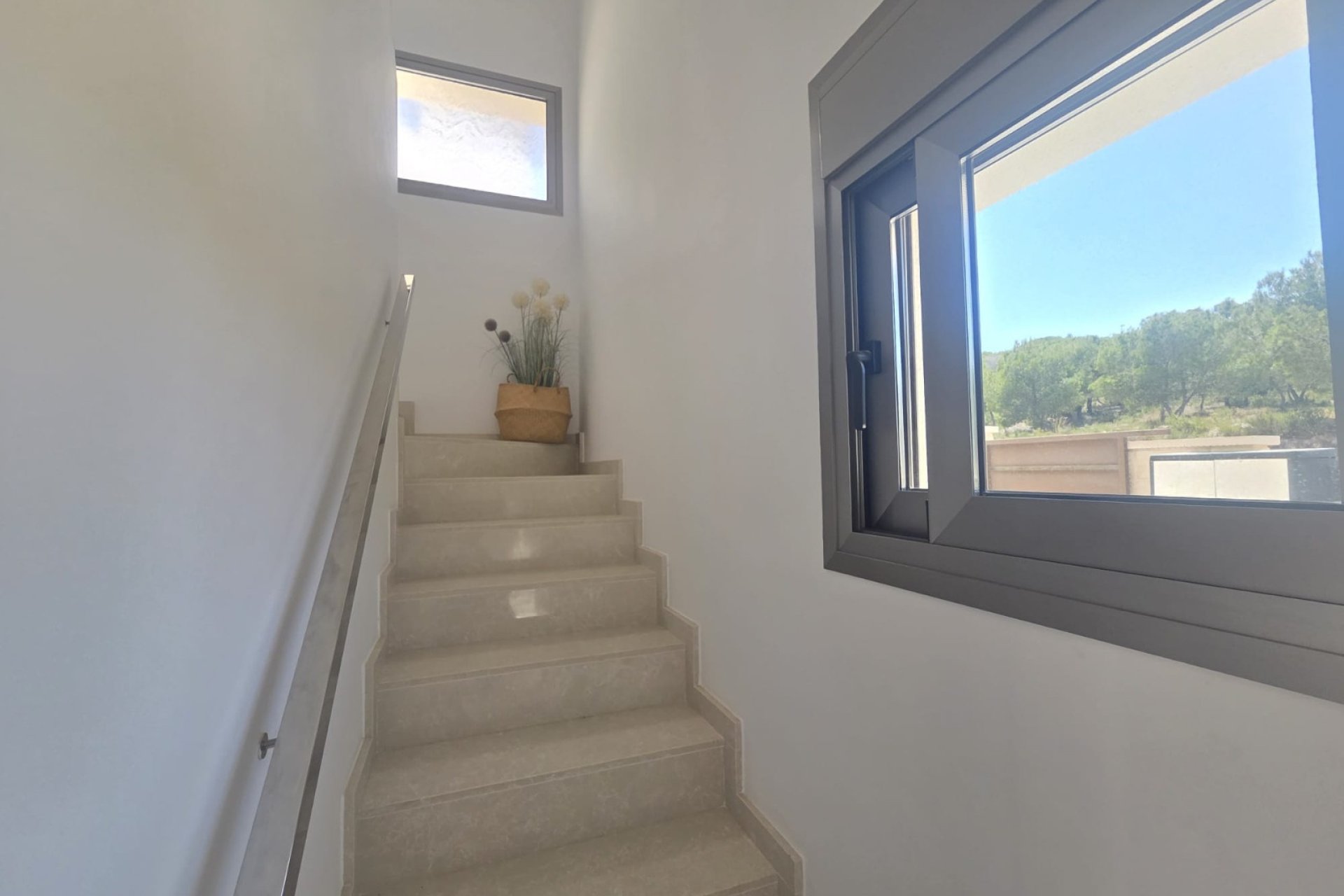 Herverkoop - Villa -
San Miguel de Salinas - Inland
