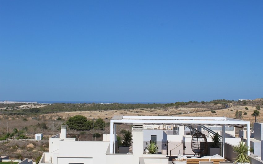Herverkoop - Villa -
San Miguel de Salinas - Inland
