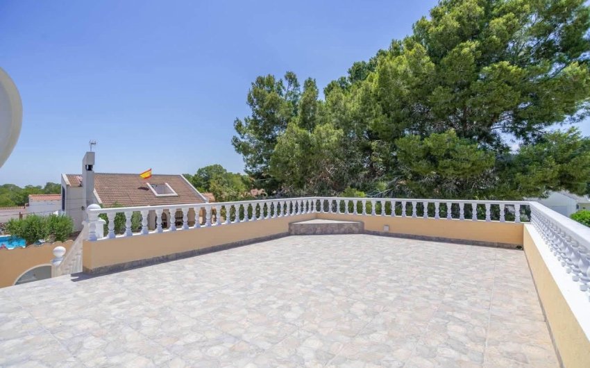 Herverkoop - Villa -
San Miguel de Salinas - Inland