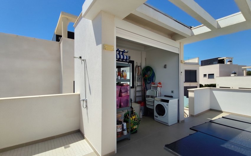 Herverkoop - Villa -
San Miguel de Salinas - Inland
