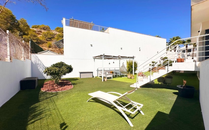 Herverkoop - Villa -
San Miguel de Salinas - Inland