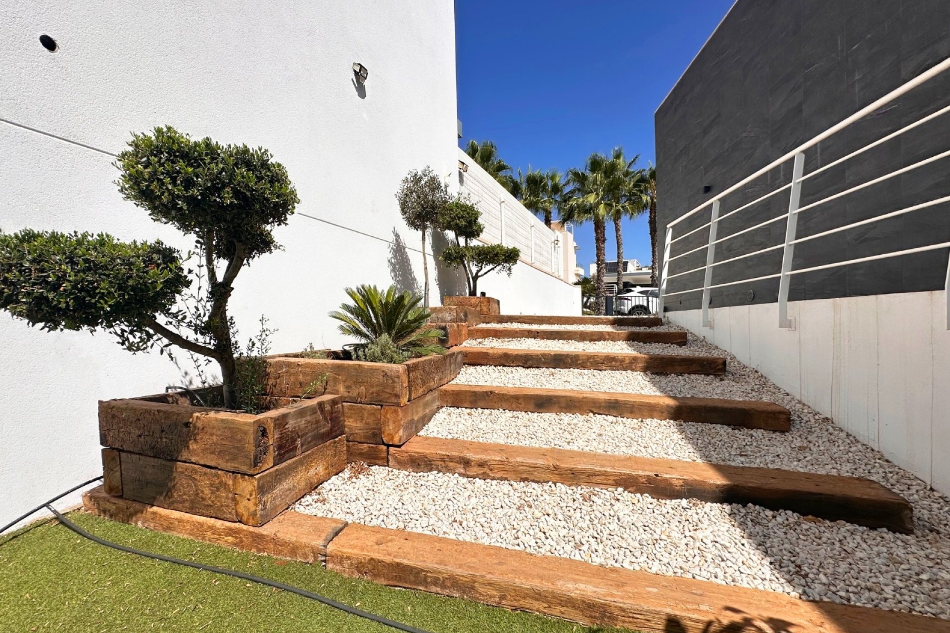 Herverkoop - Villa -
San Miguel de Salinas - Inland