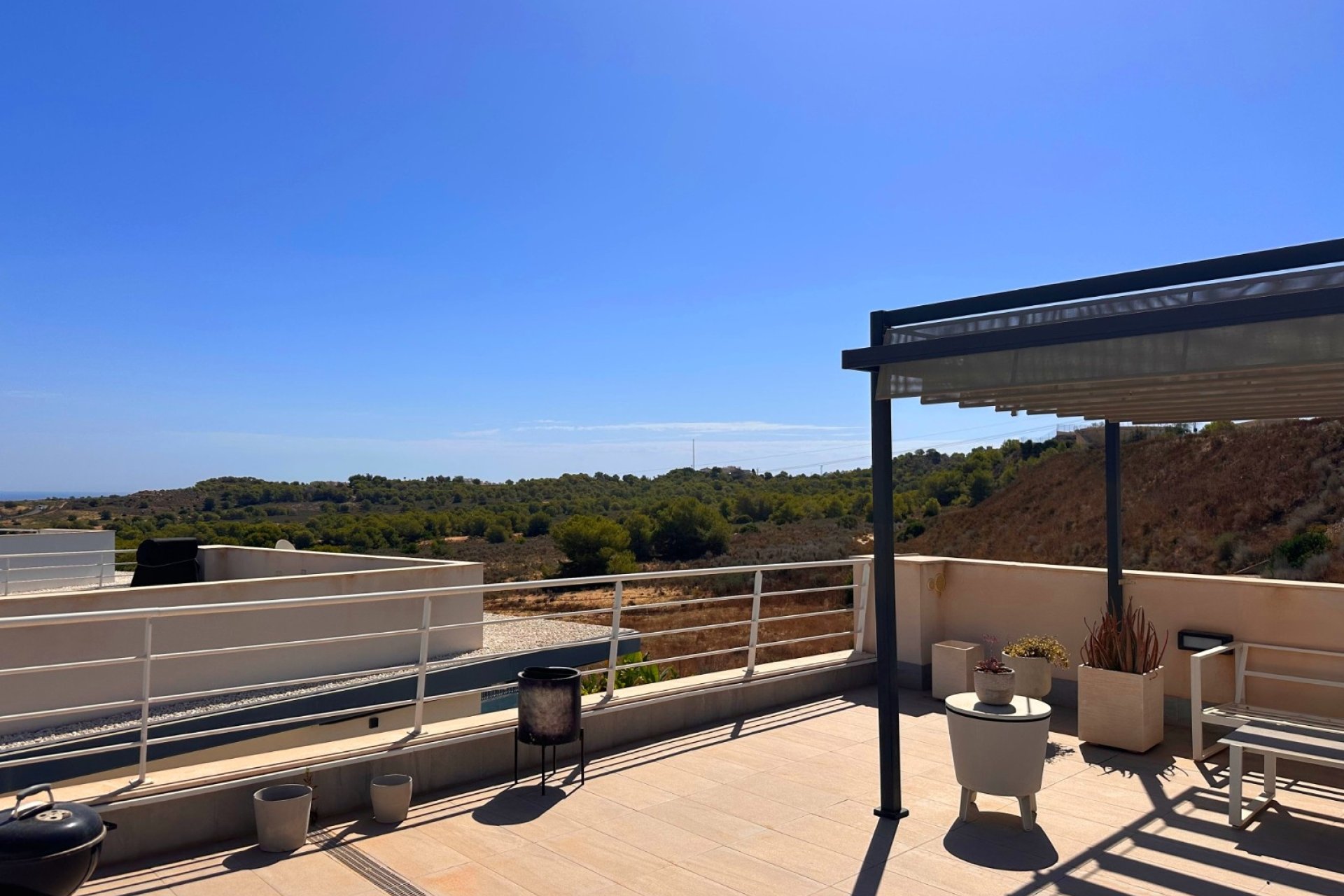 Herverkoop - Villa -
San Miguel de Salinas - Inland
