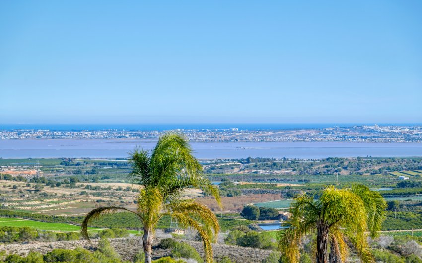 Herverkoop - Villa -
San Miguel de Salinas - Inland