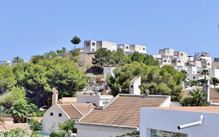 Herverkoop - Villa -
San Miguel de Salinas - Inland