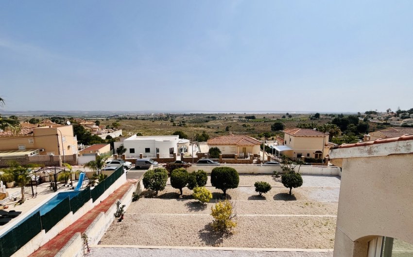 Herverkoop - Villa -
San Miguel de Salinas - Inland