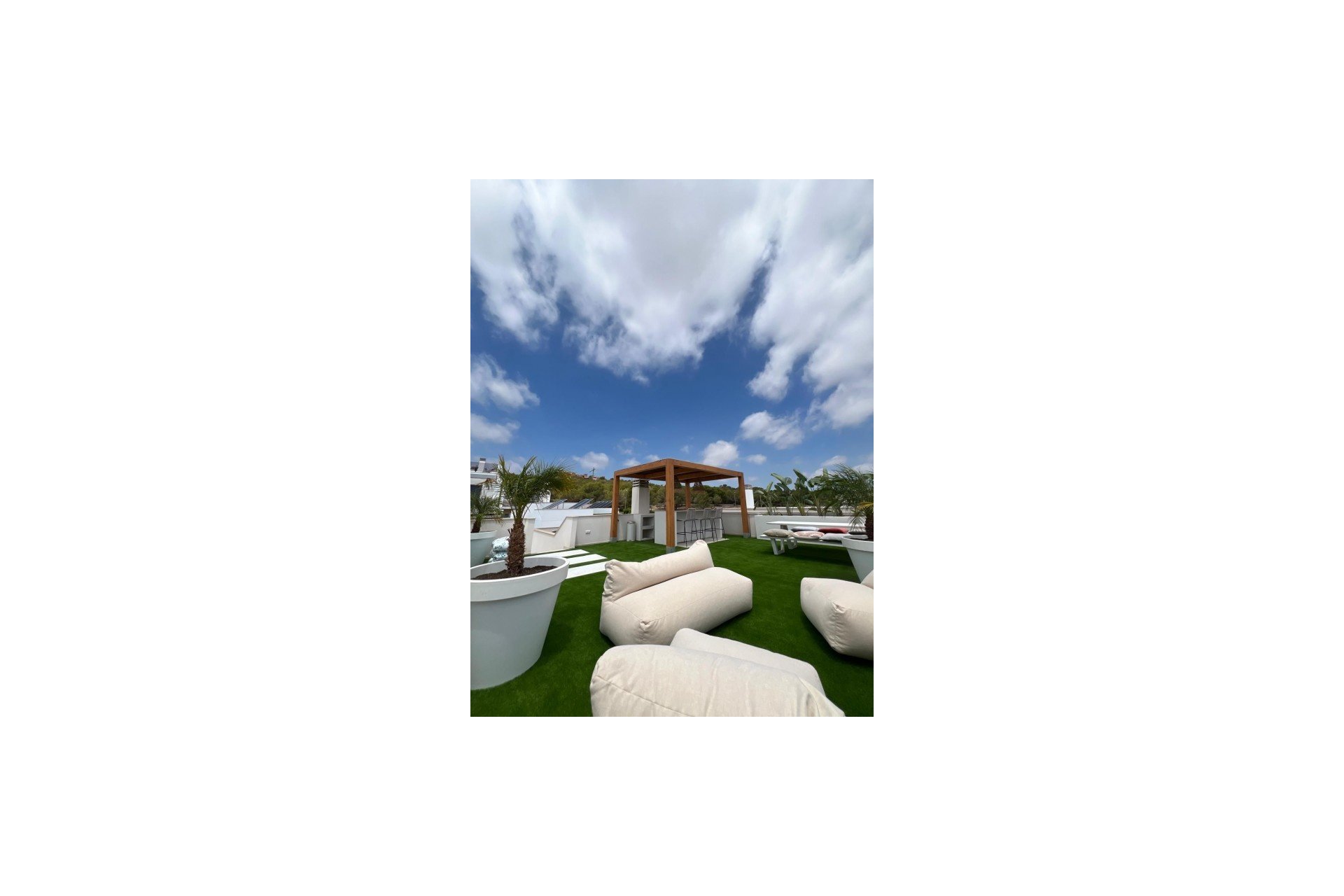 Herverkoop - Villa -
San Miguel de Salinas - Inland