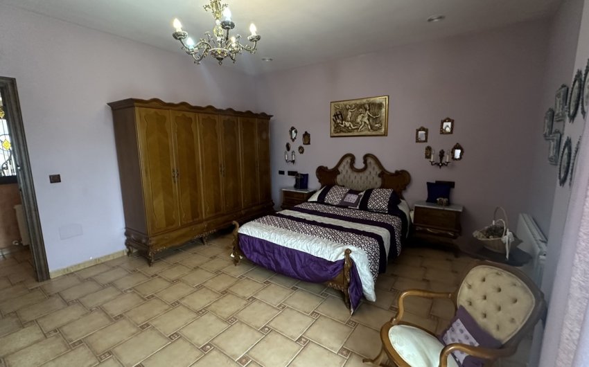 Herverkoop - Villa -
San Miguel de Salinas - Inland