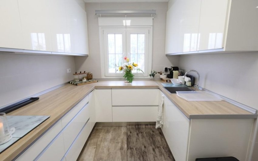 Herverkoop - Villa -
San Miguel de Salinas - Inland