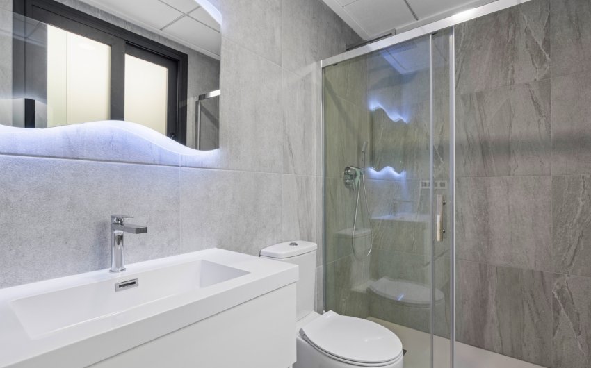 Herverkoop - Villa -
San Miguel de Salinas - Inland