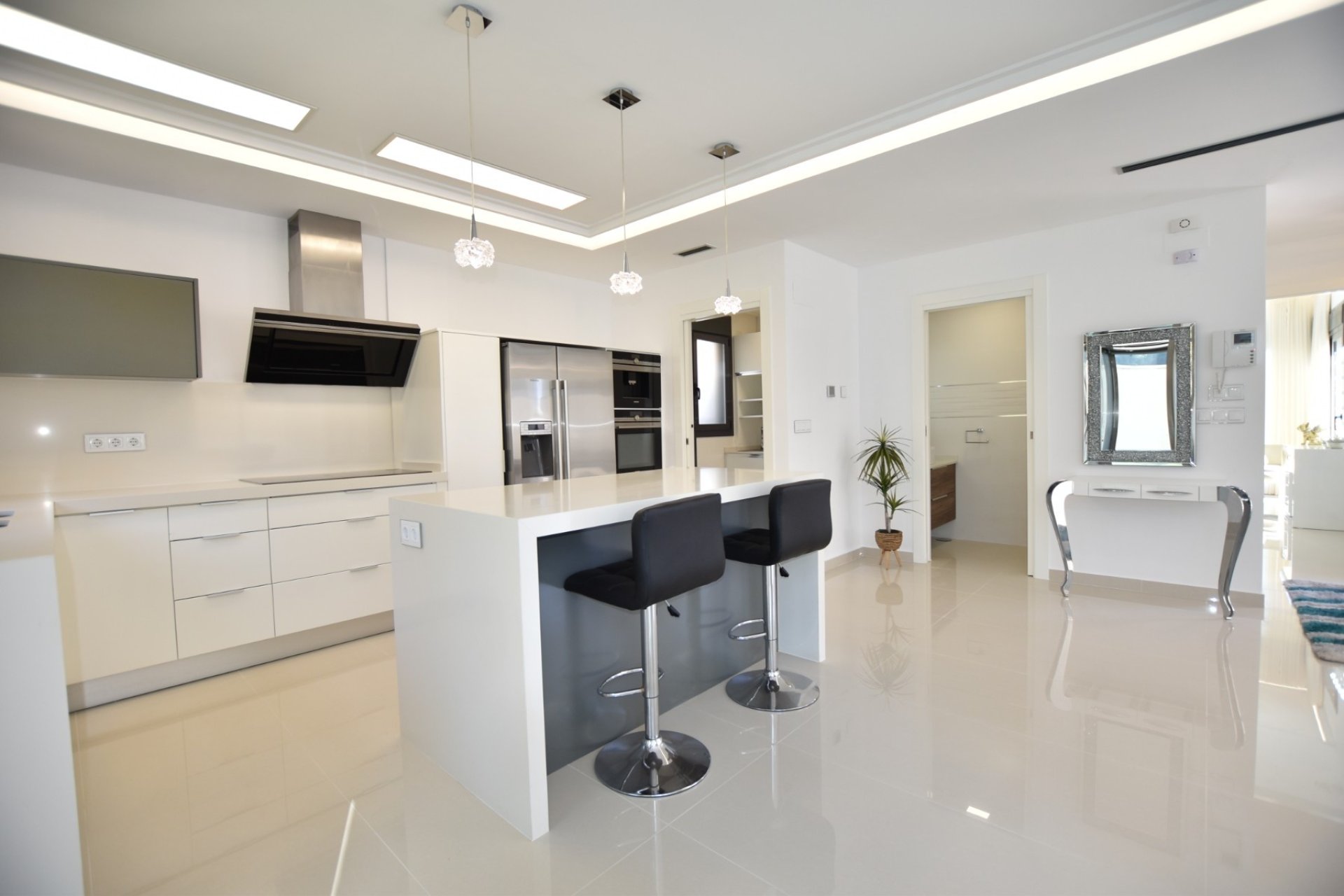 Herverkoop - Villa -
San Miguel de Salinas - Inland