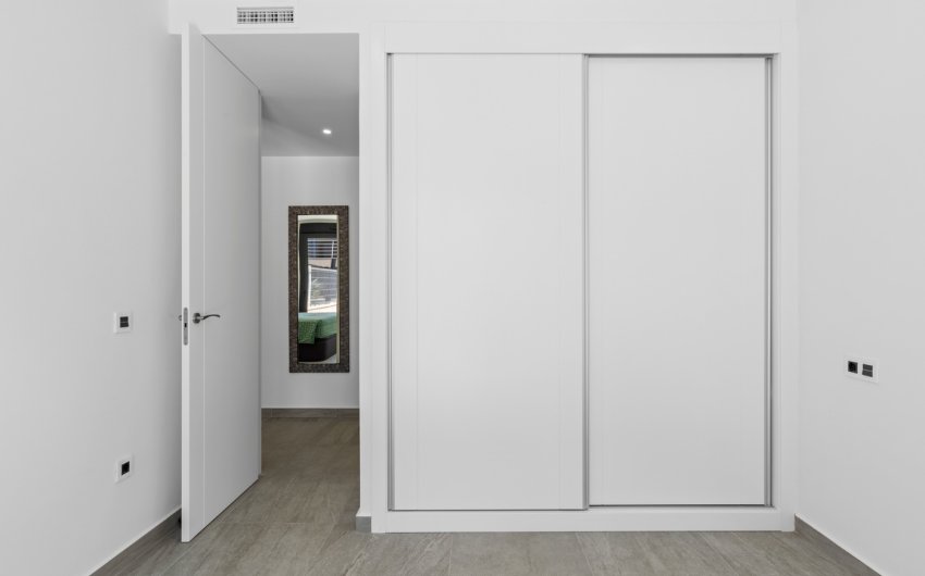 Herverkoop - Villa -
San Miguel de Salinas - Inland