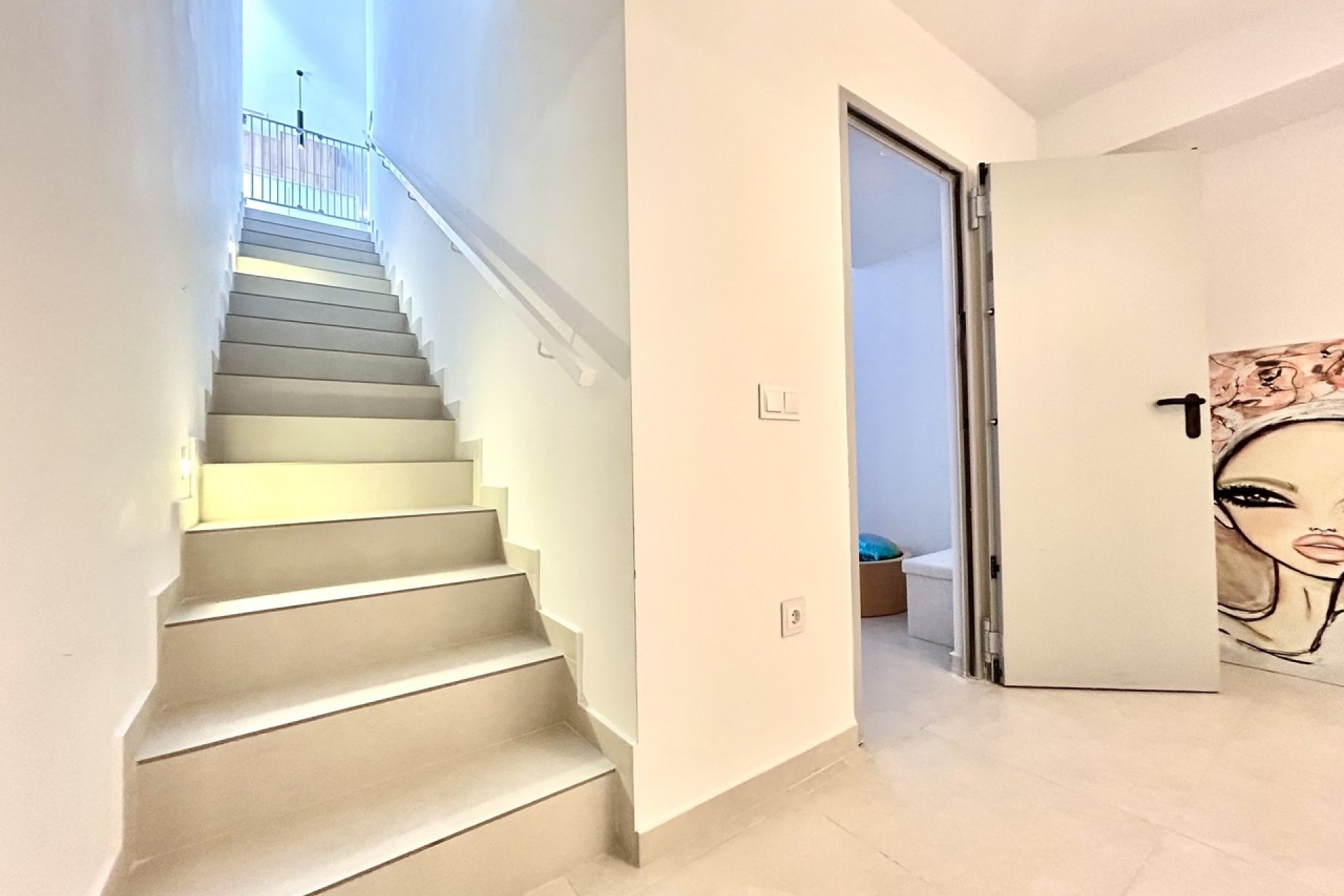 Herverkoop - Villa -
San Miguel de Salinas - Inland