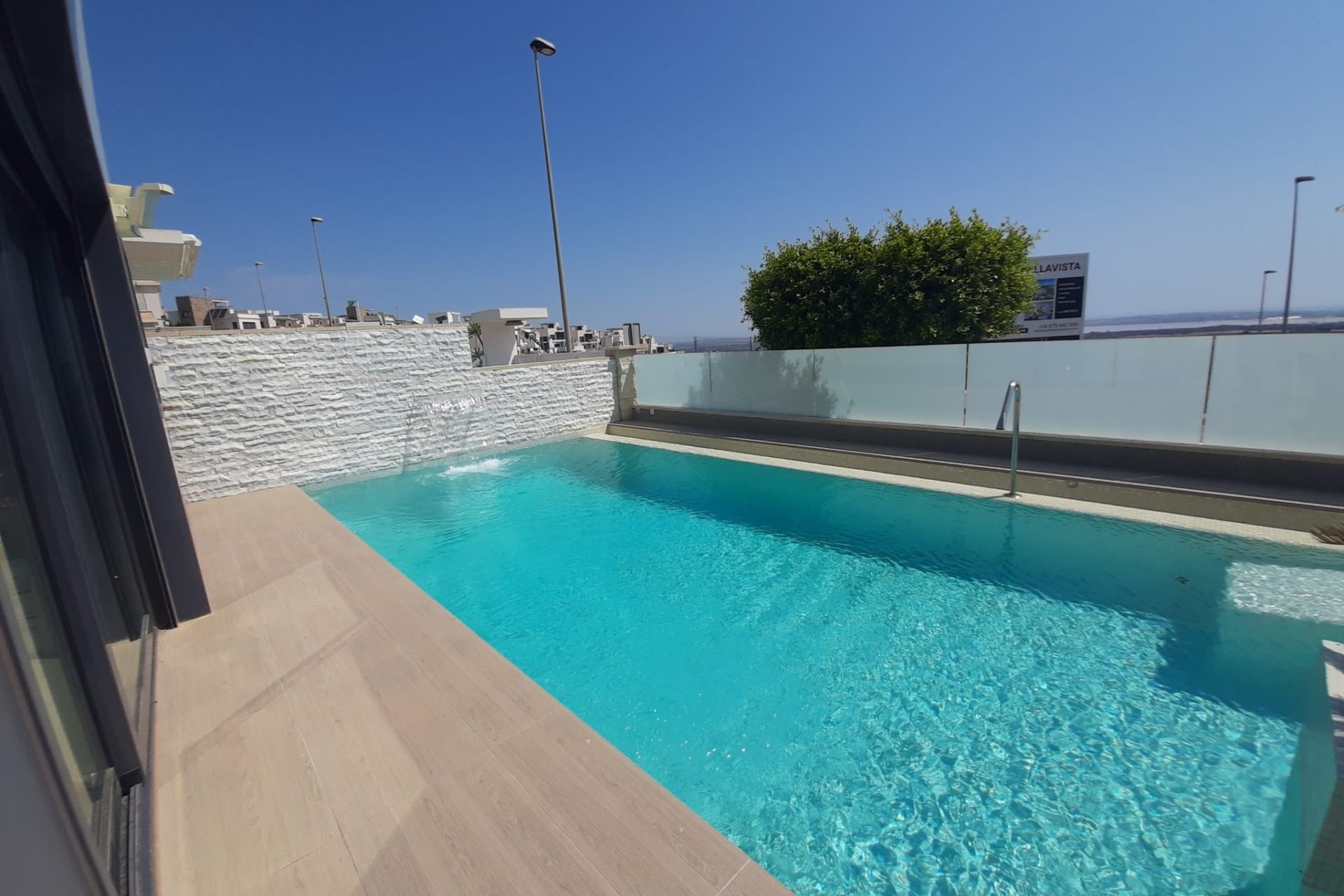 Herverkoop - Villa -
San Miguel de Salinas - Inland